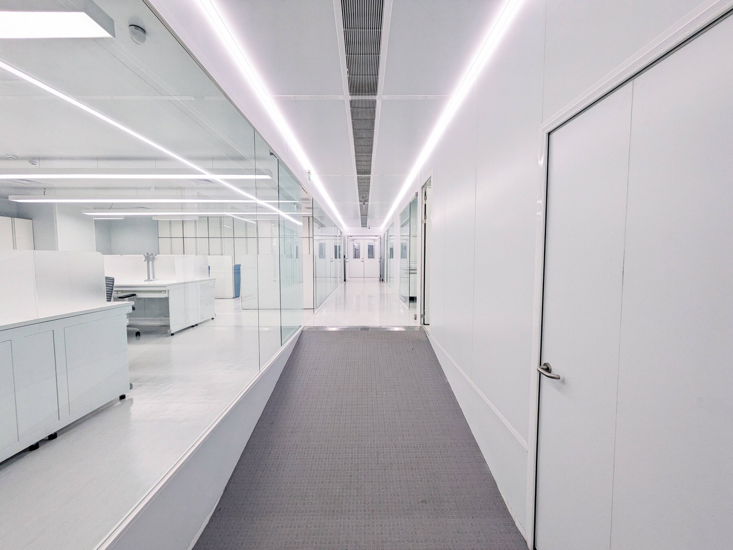 實驗室外觀及走廊